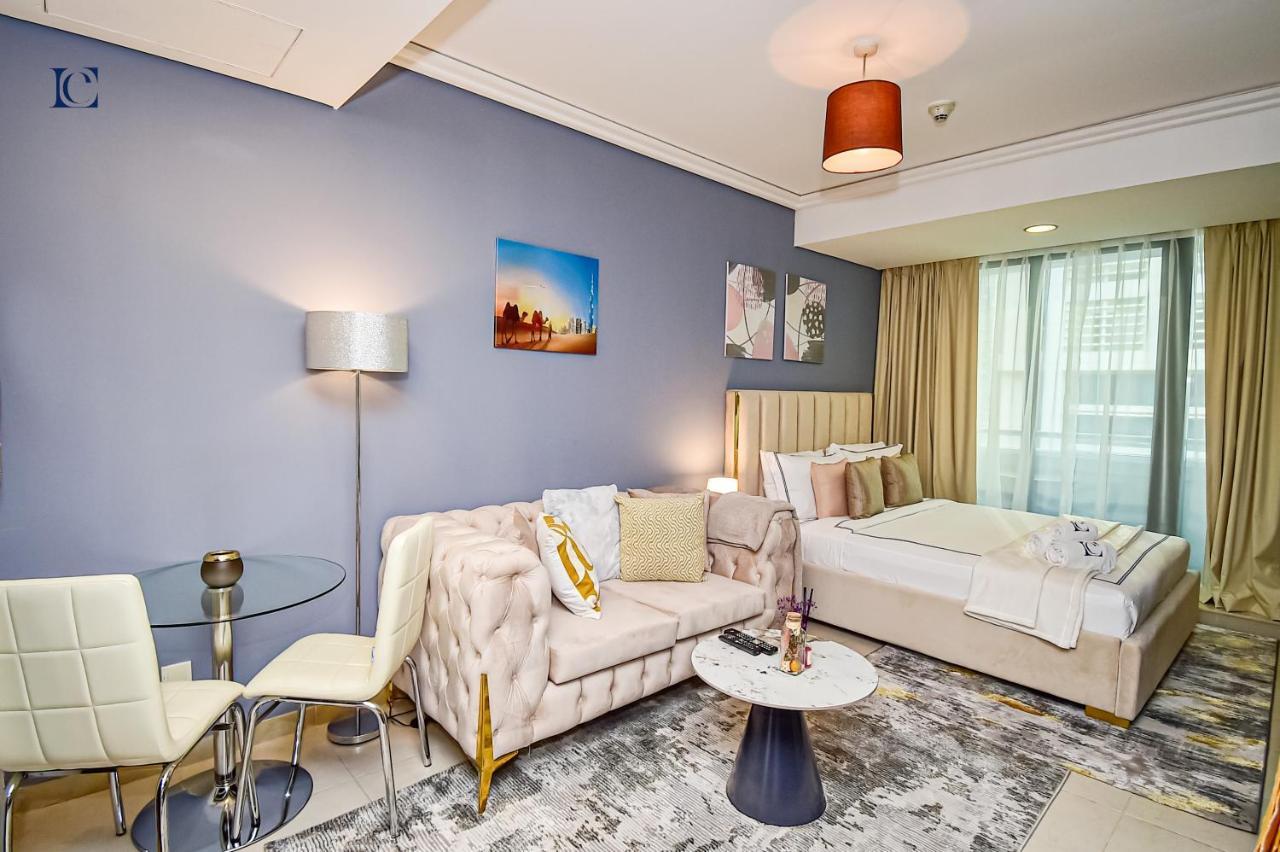 Luxury Escapes - Modern Studio Apt - Metro, Beach & Mall Mins Away دبي المظهر الخارجي الصورة