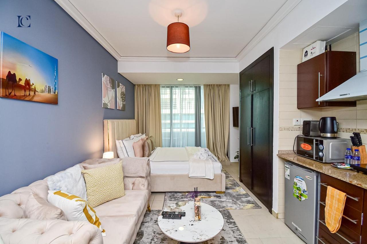 Luxury Escapes - Modern Studio Apt - Metro, Beach & Mall Mins Away دبي المظهر الخارجي الصورة